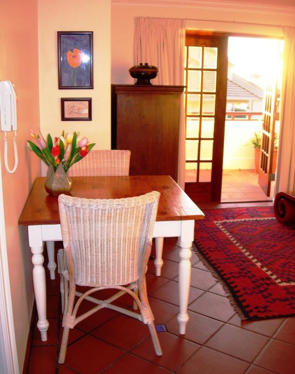 Bakoven Cottage Кейптаун Номер фото